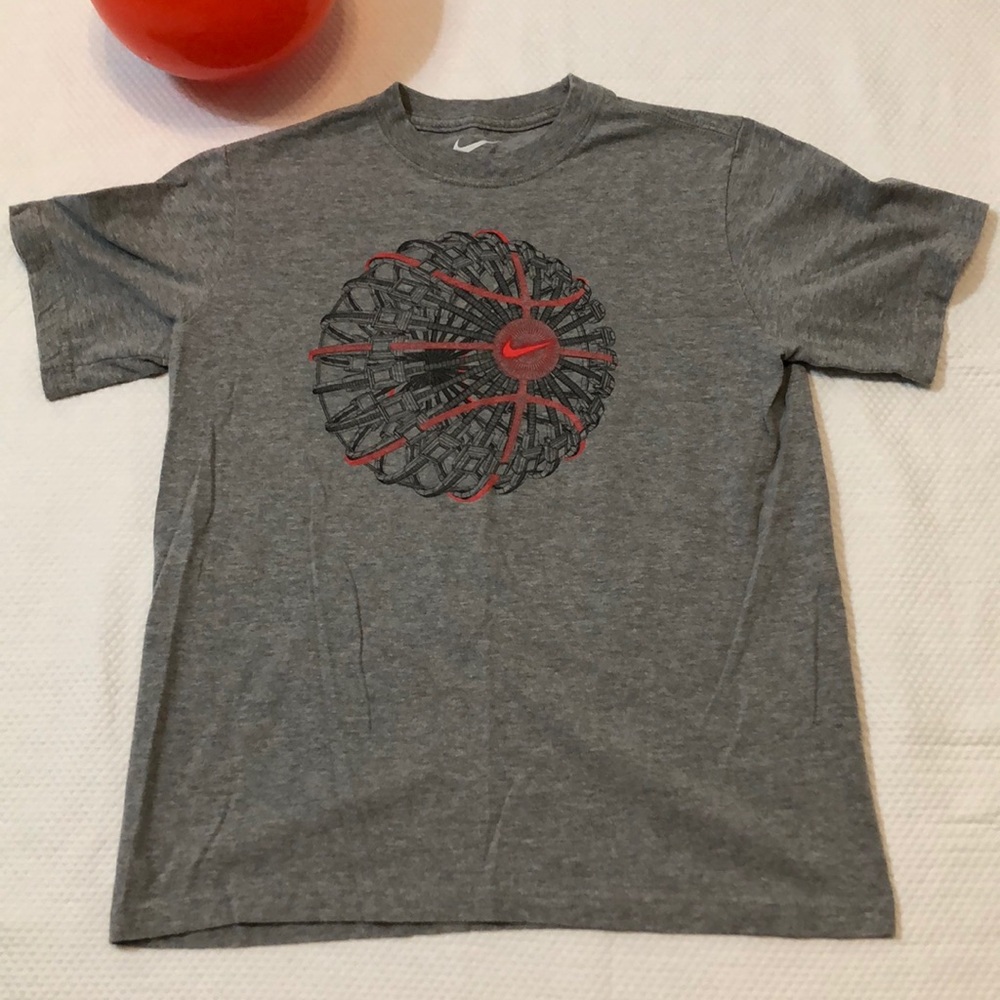 Nike Sports T-shirt Medium